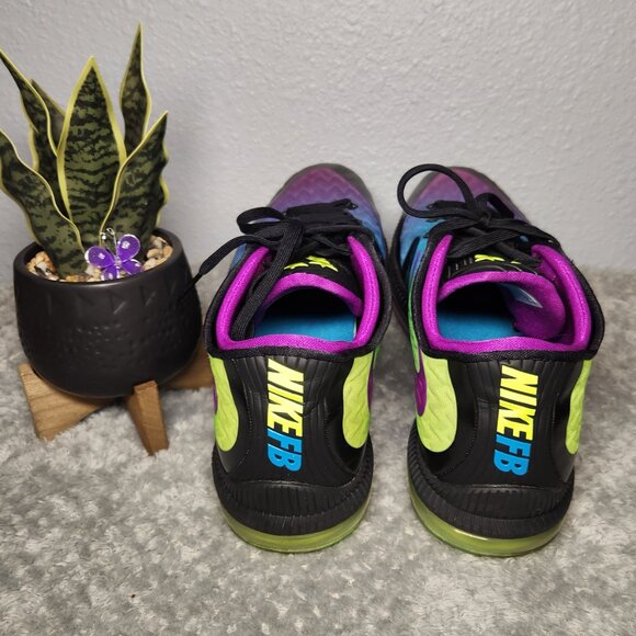 2015 Nike FB Zoom Field General 2 Sneakers - Size: 8.5 (Men’s) - Price is Firm - Picture 4 of 10